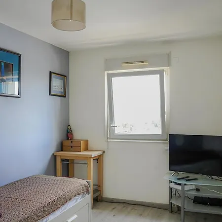 Spacious Modern With View Of The Loire