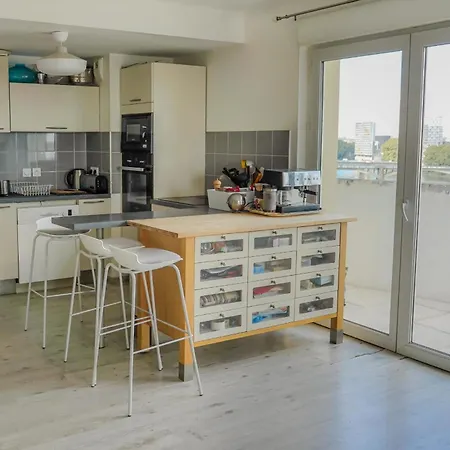 Spacious Modern With View Of The Loire Nantes